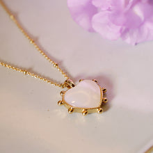 將圖片載入圖庫檢視器 18K Gold Plated 3D Shell Heart Pendant Beaded Necklace