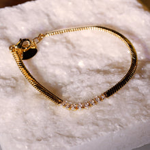 將圖片載入圖庫檢視器 18K Gold Plated CZ Snake Chain Bracelet