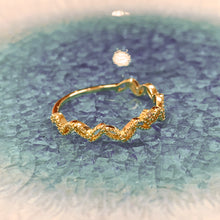 Load image into Gallery viewer, 18K Gold Plated Hollow-out CZ Leaf Ring