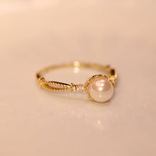 Load image into Gallery viewer, 18K Gold Plated Hollow-out Cubic Zirconia Pearl Ring