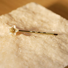 將圖片載入圖庫檢視器 18K Gold Plated Mini Shell Star Flower Barrette