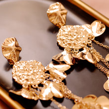 將圖片載入圖庫檢視器 18K Gold Plated Oversized Vintage Statement Boho Dangle Earrings