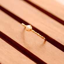 將圖片載入圖庫檢視器 18K Gold Plated Petite Pearl Beaded Ring