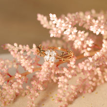 將圖片載入圖庫檢視器 Rose Gold Plated Cubic Zirconia Flower Ring