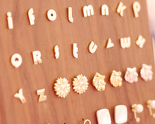 Load image into Gallery viewer, 18K Gold Plated Titanium iLetter A-Z Monogram Alphabet Earrings