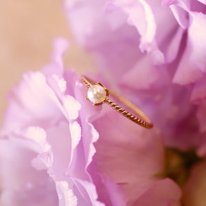 18K Gold Plated Twisted Band Pearl Ring