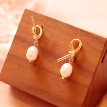 Load image into Gallery viewer, 18K Gold Plated Unbalanced Knot Pearl Earrings
