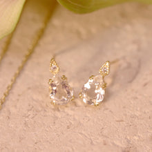 將圖片載入圖庫檢視器 18K Gold Plated Water Drop Shaped White Crystal Stud Earrings