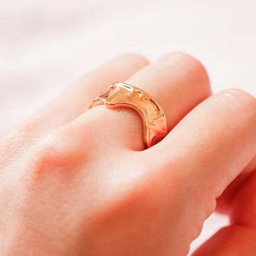 Spanish 18K Gold Plated Titanium Wavy Edge Ring