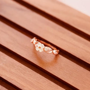 Rose Gold Plated White Shell Flower Cubic Zirconia Ring - Josie