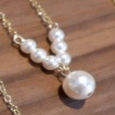 Load image into Gallery viewer, 18K Gold Plated Mini V Shape Pearl Necklace