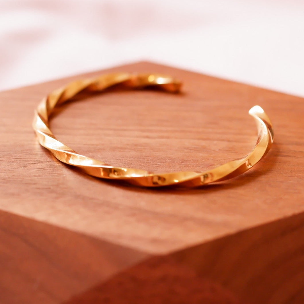 18K Gold Plated Twisted Titanium Bracelet