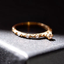 將圖片載入圖庫檢視器 18K Gold Plated Cubic Zirconia Ring - Diva