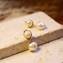 將圖片載入圖庫檢視器 Double Gold Foiled Pearl Drop Earrings
