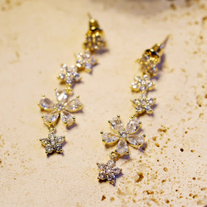 18K Gold Plated Elegant Cubic Zirconia Flowers Drop Earrings