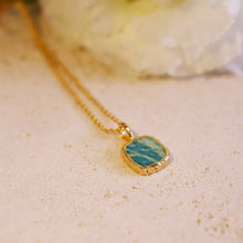 Load image into Gallery viewer, 18K Gold Plated Multicolor Natural Crystal Necklace