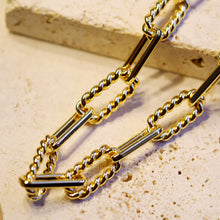 將圖片載入圖庫檢視器 18K Gold Plated Twisted Cable Chain Necklace