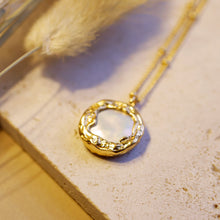 Load image into Gallery viewer, Gold Wrapped Baroque Pearl Necklace
