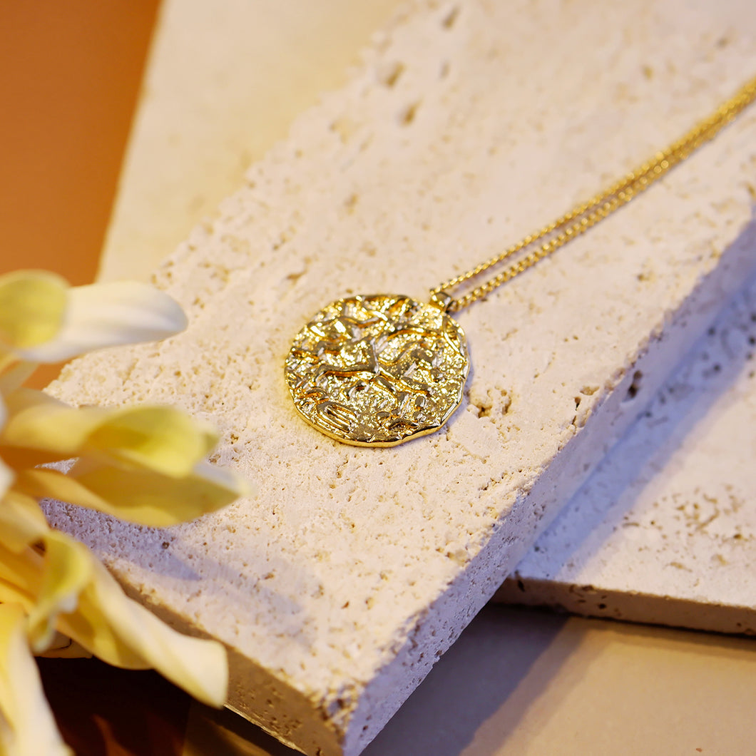 18K Gold Plated Wrinkle Coin Pendant Necklace