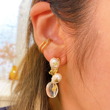 將圖片載入圖庫檢視器 Gold Foiled Double Pearls and Ball Drop Earrings