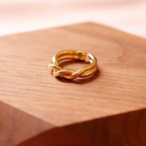 18K Gold Plated Open Titanium Twisted Ring - Noelle