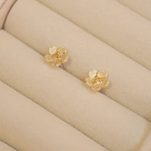 Load image into Gallery viewer, S925 Silver Petite Sakura Flower Stud Earrings