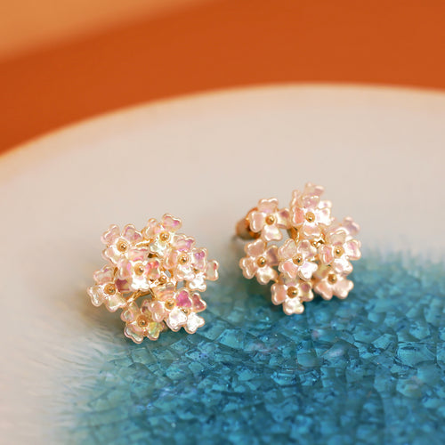 18K gold Plated Shell Hydrangea Flower Stud Earrings