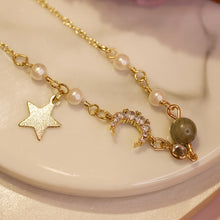 Load image into Gallery viewer, 18K Gold Plated Starry Pearl Bracelet