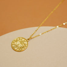 將圖片載入圖庫檢視器 18K Gold Plated Sun Face Coin Necklace