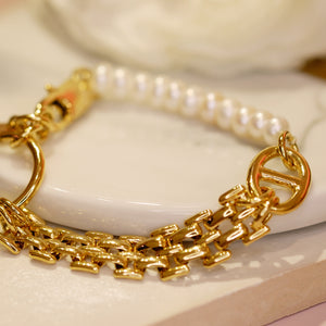 18K Gold Plated Pig Nose Knot with Unbalanced Chain Bracelet - Kearen
