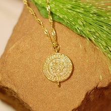 Load image into Gallery viewer, 18K Gold Plated Vintage Rose Pendant Necklace
