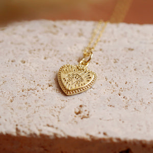 18K Gold Plated Vintage Deboss Heart Necklace